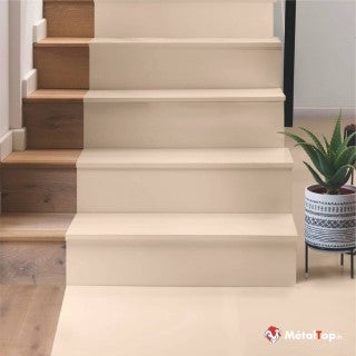 Peinture pour peindre un escalier en bois