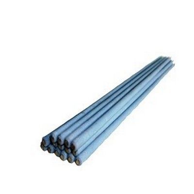 Lot d'électrodes de soudure enrobées bleues disposées en diagonale