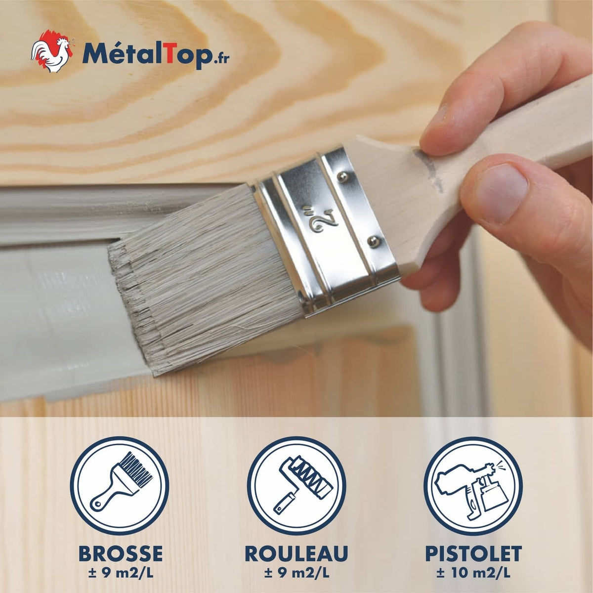 Peinture grise appliquée au pinceau sur bois, rendements brosse, rouleau et pistolet MétalTop