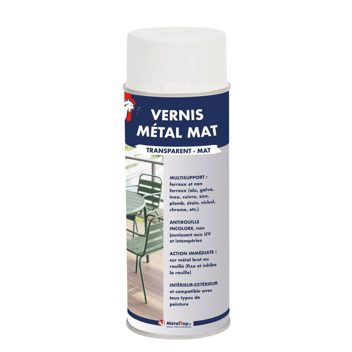 Bombe aérosol de vernis métal mat transparent MétalTop, devant des chaises et une table de jardin vertes