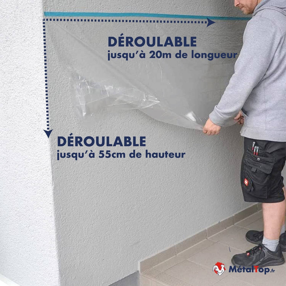 Film de protection plastique transparent déroulé sur un mur, jusqu'à 20 m de long et 55 cm de haut