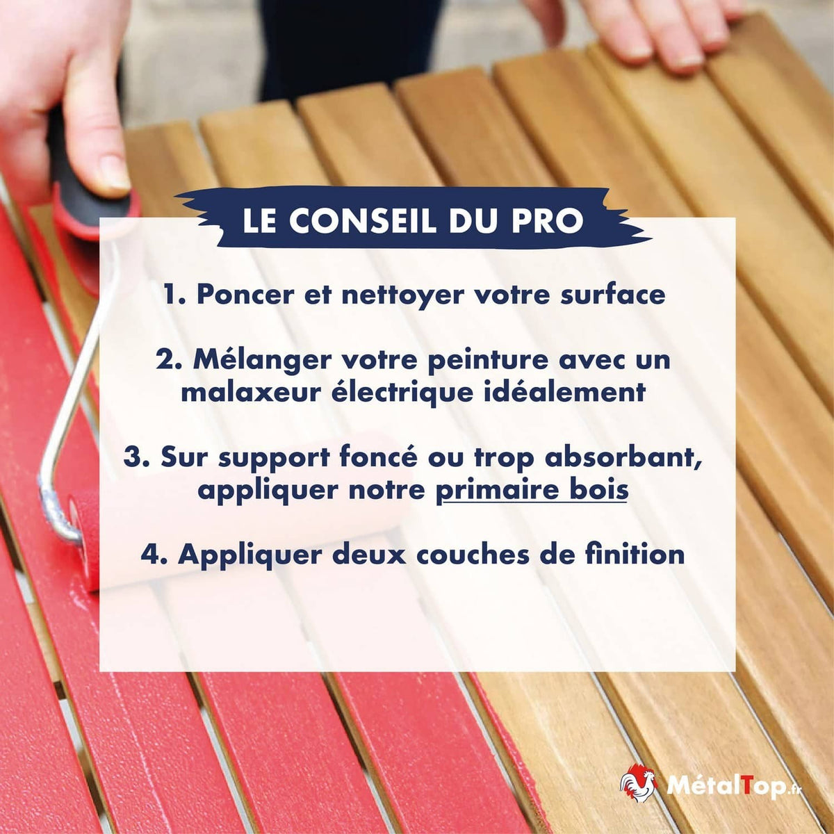 Peindre une table en bois : 4 étapes du conseil du pro, avec application de peinture rouge